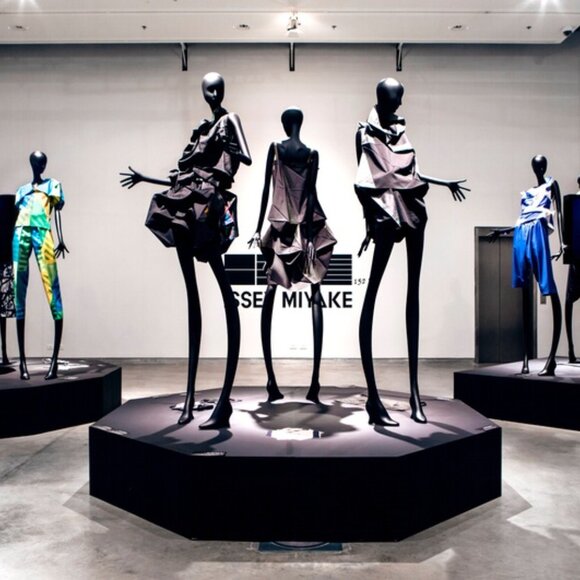 Issey Miyake  green  132 5. origami top JP3 US M, very rare - Picture 3 of 8